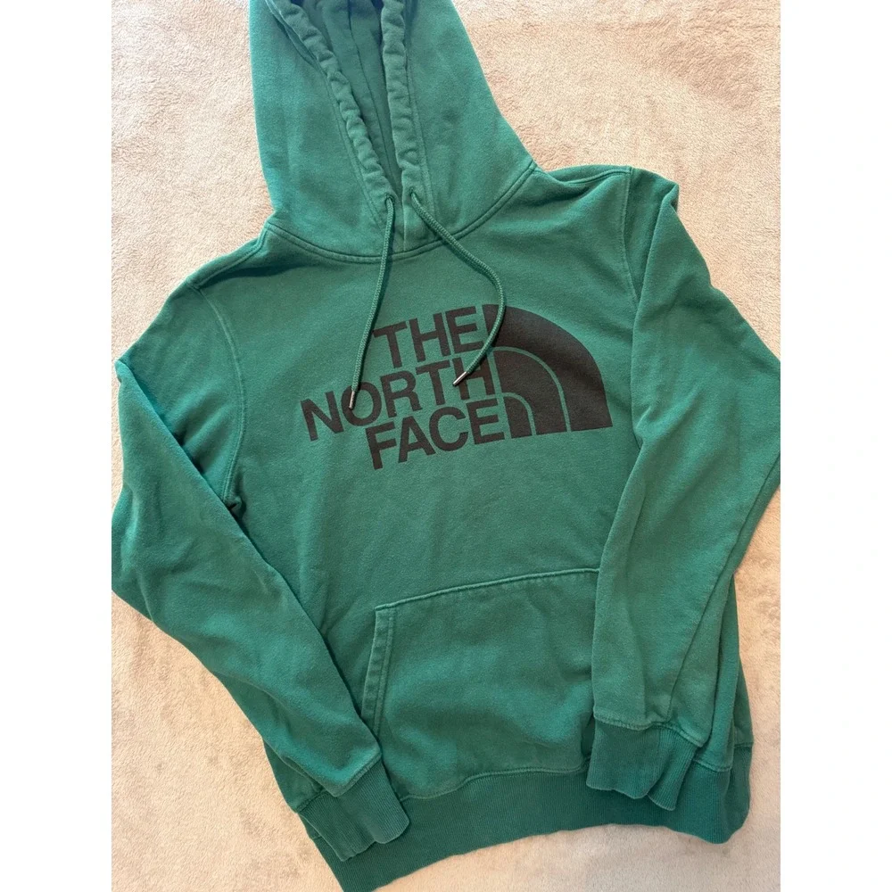 The North Face Mens Half Dome Logo Pullover Hoodie Green Small NF0A3FR1